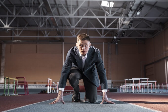 Man preparing to start running